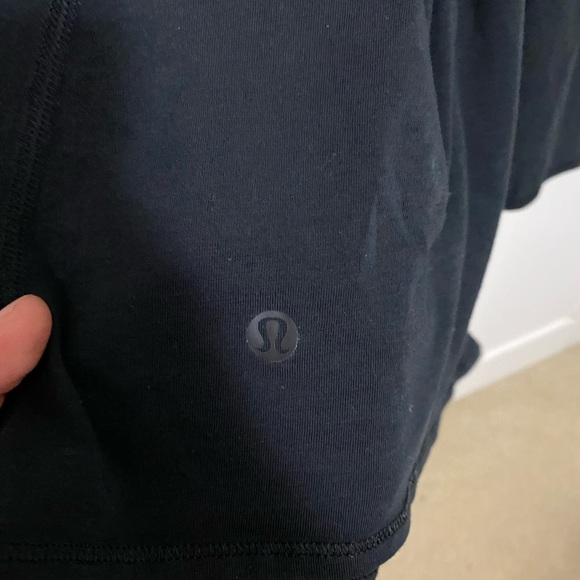 Lululemon Bundle of 4 Tanks Size 6/8 - Picture 4 of 11